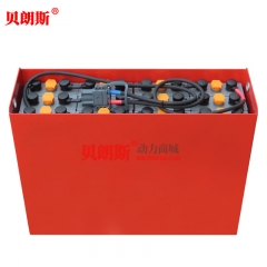 4PzS480/48V鉛酸牽引蓄電池 林德叉車(chē)1.2噸平衡重叉車(chē)電池安裝圖片